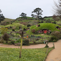 Hobbiton Movie Set